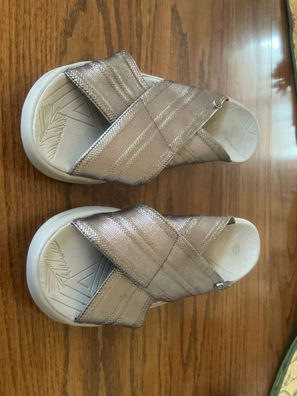 Bzees Pewter Vista Slide Sandals-8.5